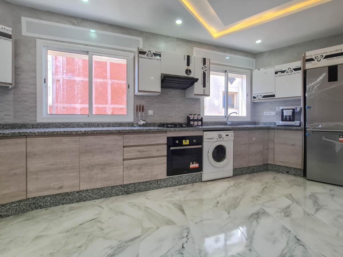 Ferienwohnung Immeuble Familial Imad Tétouan Exterior foto